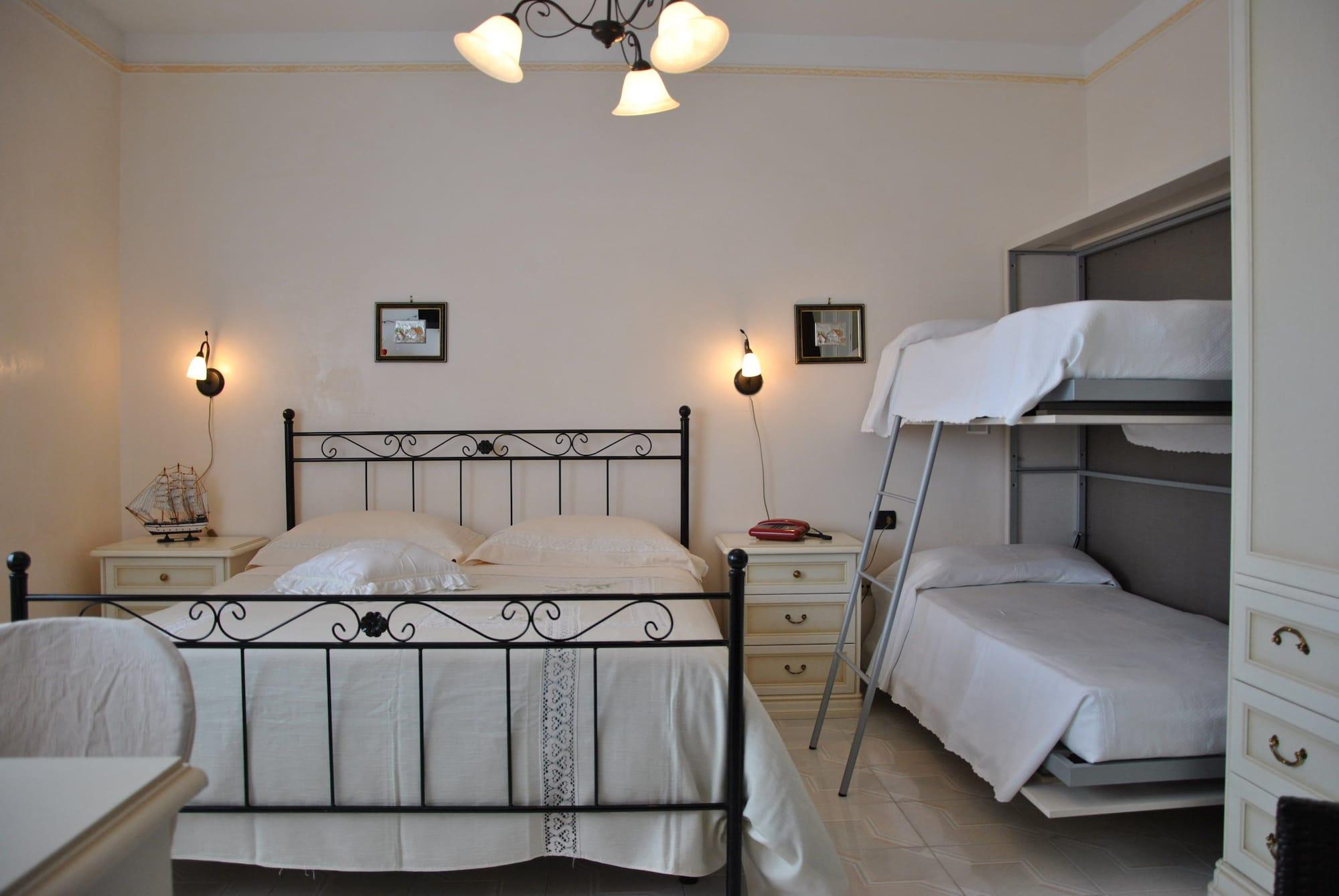 Hotel Mediterraneo Porto Cesareo Exterior foto