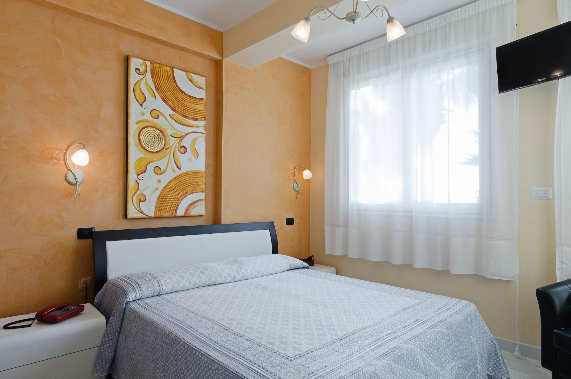 Hotel Mediterraneo Porto Cesareo Exterior foto