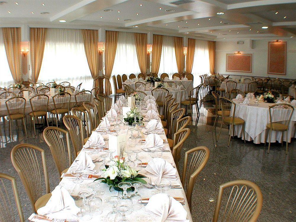 Hotel Mediterraneo Porto Cesareo Exterior foto