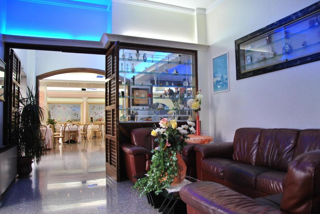 Hotel Mediterraneo Porto Cesareo Exterior foto